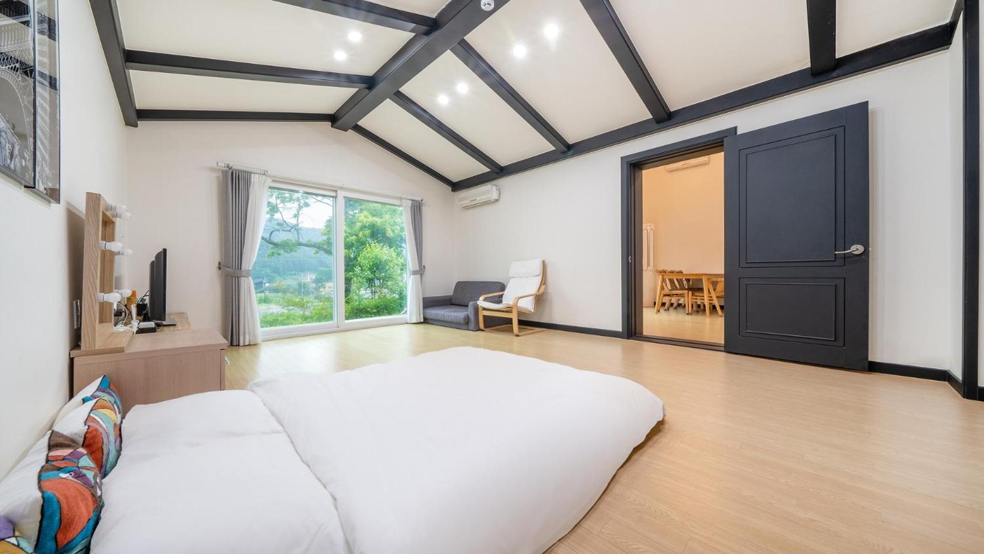 Hongcheon D-Day Pension&Camping Quarto foto