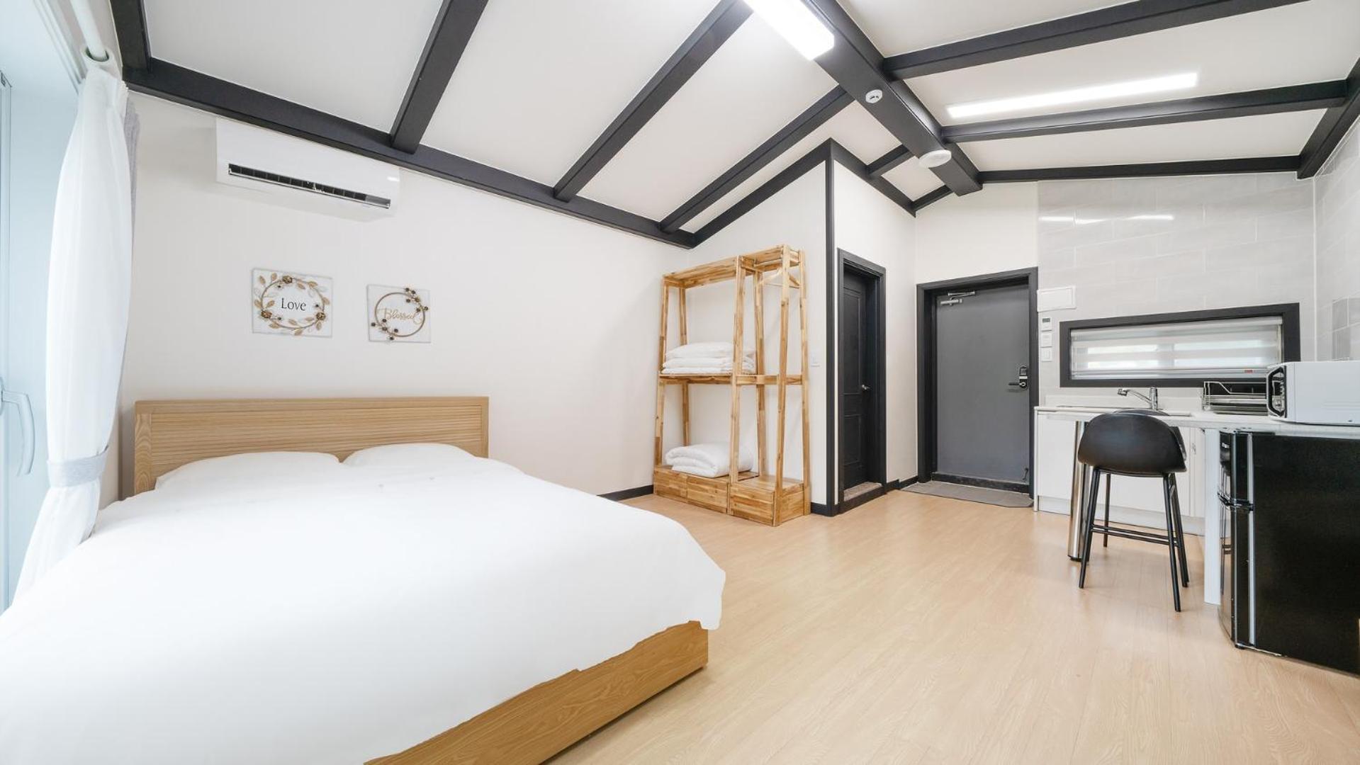 Hongcheon D-Day Pension&Camping Quarto foto